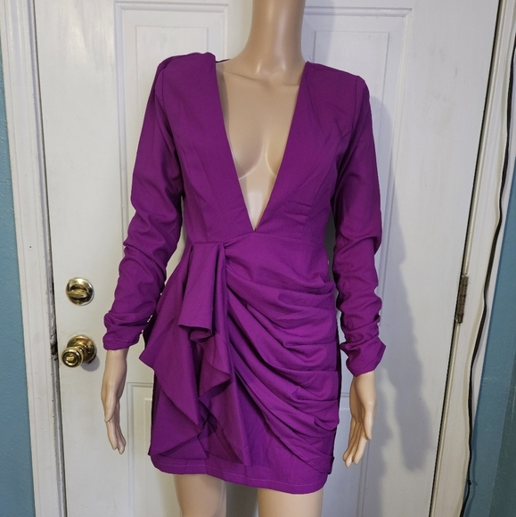NWT LUXXEL DRESS - Picture 2 of 6